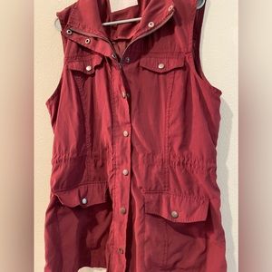 Dollhouse vest❤️